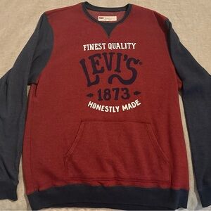 Levi’s sweatshirt